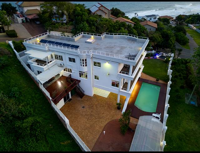 6 BEDROOM HOUSE FOR SALE IN SHEFFIELD BEACH
